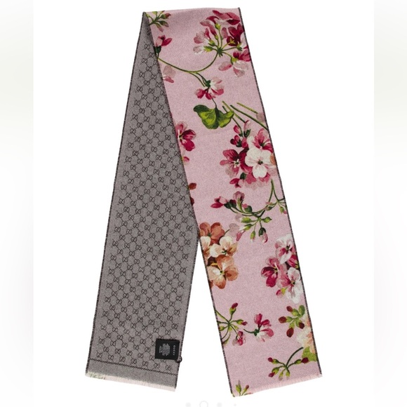 Gucci Accessories - GUCCI BLOOMS PRINT GG MONOGRAM MINI OROPHIN WOOL SCARF PINK